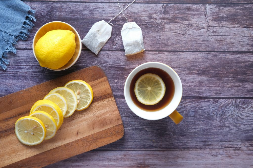 Benefcios de té de limón
